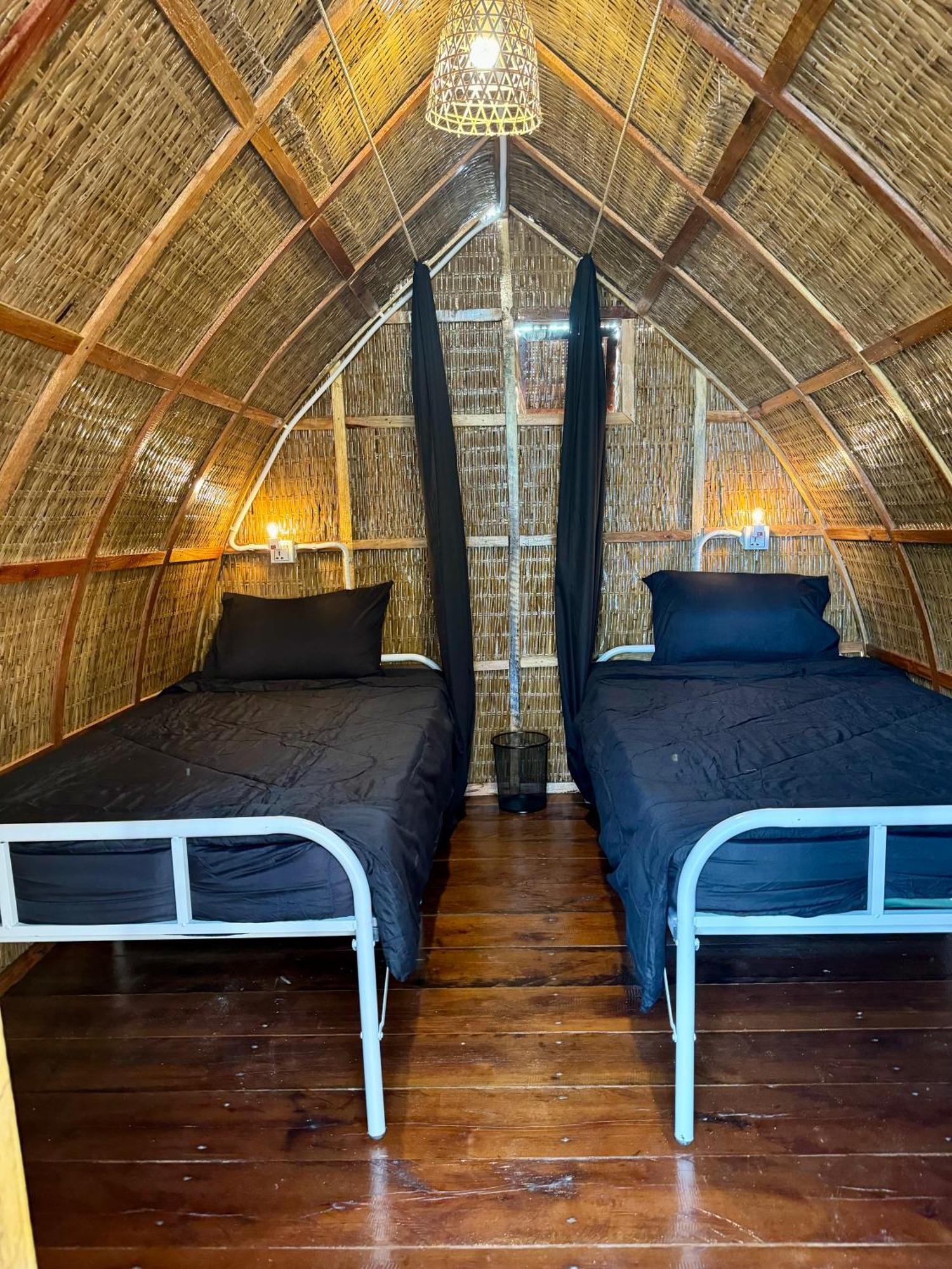 Albergue Rafikis Retreat Derm Tkov Village Exterior foto