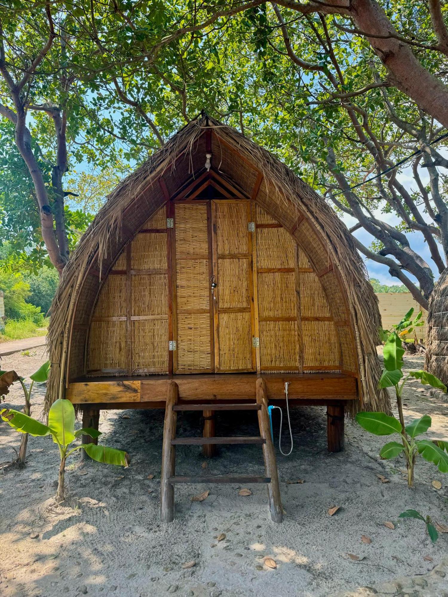 Albergue Rafikis Retreat Derm Tkov Village Exterior foto
