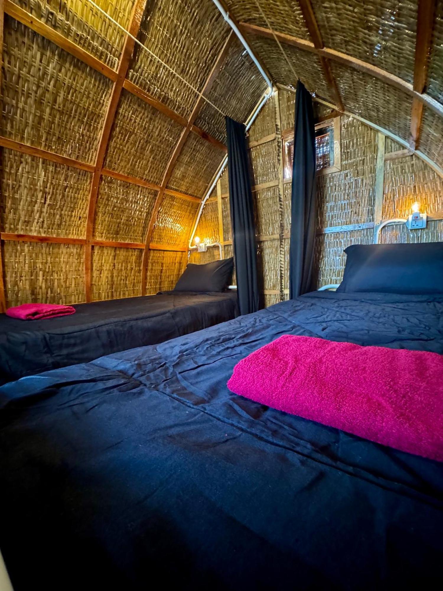 Albergue Rafikis Retreat Derm Tkov Village Exterior foto